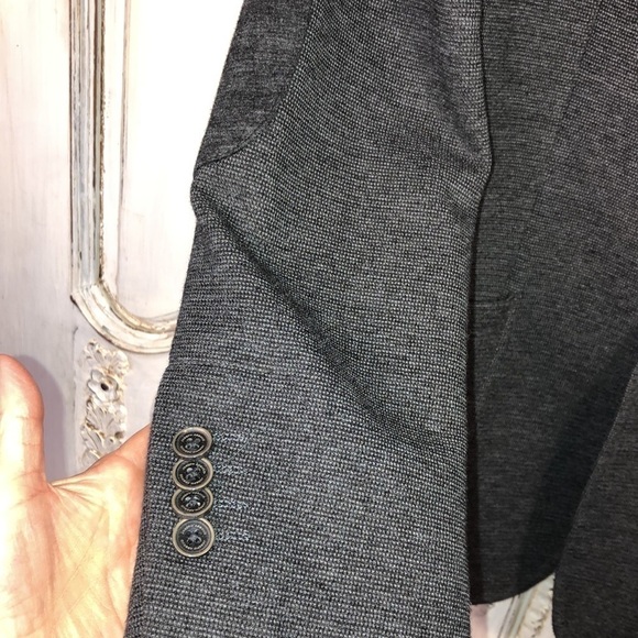 Men’s Joseph Abboud Comfortable Knit Three Button Blazer Jacket Size Medium - Picture 5 of 13